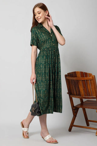Luxe Green Zipless Maternity Kurti with Pockets
