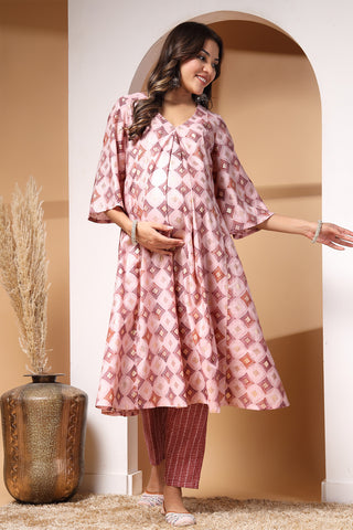 https://houseofzelena.com/collections/maternity-suit-sets/products/pink-maroon-gold-foil-print-zipless-feeding-kurta-pant-set
