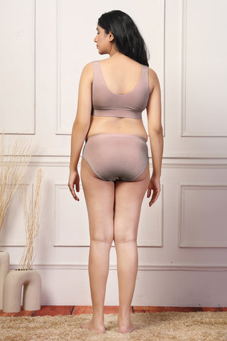 Woodrose Maternity Bra: Soft, breathable modal fabric moves with the body.