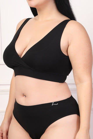 https://houseofzelena.com/collections/maternity-bra/products/247-black-padded-maternity-feeding-bra
