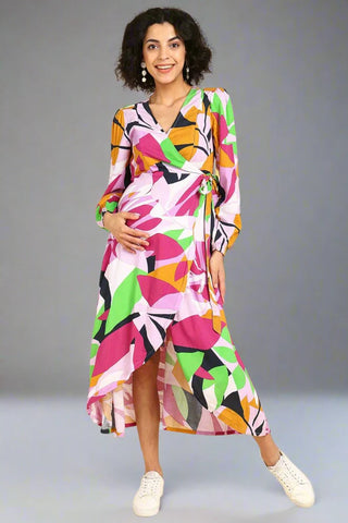 https://houseofzelena.com/collections/maternity-dresses/products/abstract-tropical-petal-shaped-rayon-maternity-dress