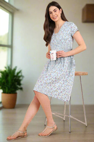 https://houseofzelena.com/collections/maternity-dresses/products/blue-maternity-zipless-feeding-dress-1