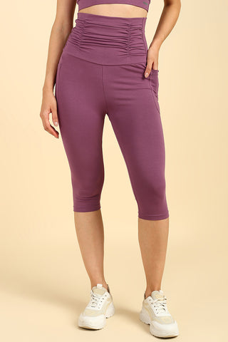 https://houseofzelena.com/products/ruched-cotton-rosewood-maternity-capri-pregnancy-postpartum