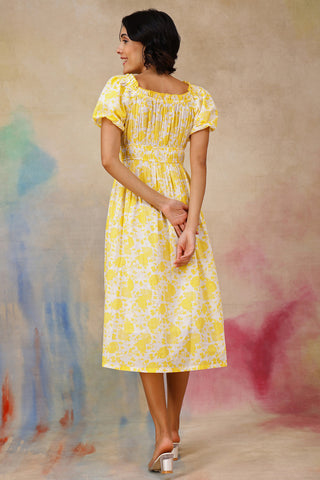 Close Up of Cotton Fabric Detail on Floral Cotton Midi Dress with Zipless Feeding