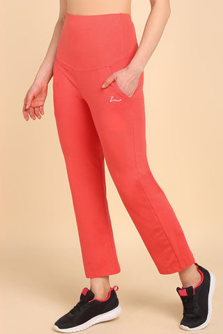 https://houseofzelena.com/products/247-zactive%E2%84%A2-coral-high-waisted-maternity-trouser-with-pockets