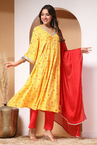 Sunshine Serenade Maternity and Feeding Friendly Kurta Set