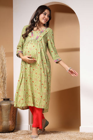 Verdant Vigor Maternity Kurta Set With Contrast Dupatta