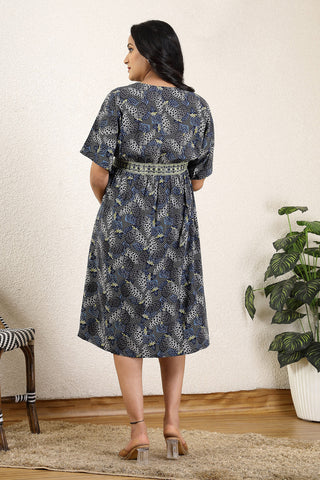 Close Up of Soft Fabric Detail on Bottel Green Zipless Maternity Feeding Dress