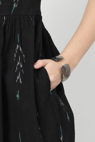 Woman wearing Ikat Print Zipless Feeding Dress-Black & Grey in Black - Pre & Post Pregnancy