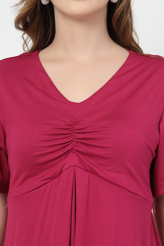 Side or angle view of Feeding top with in-built bra - Deep Rose showing the Maternity Tops silhouette and fit.