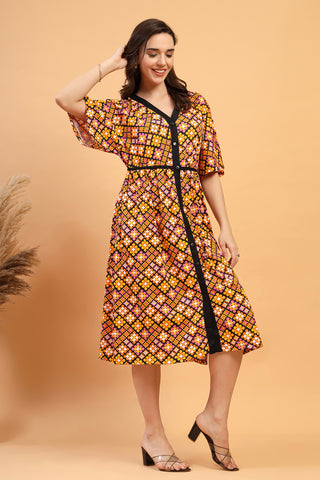 Soft Cotton Texture of The Graphic Print Zipless Feeding Shirt Dress That Turns Heads - Breathable & Comfy