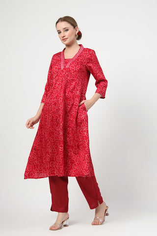 High-quality image of the Rayon texture and finish of the Embroidered Floral Foil Kurta Set.