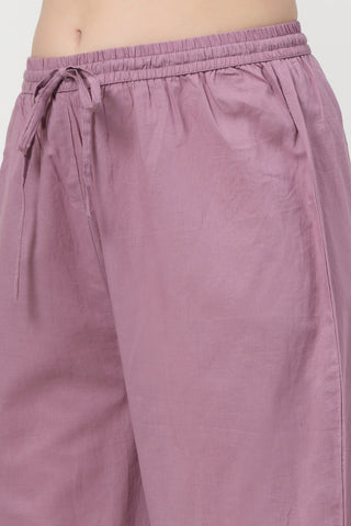 Comfort-focused image of the Embroidered Floral Cotton Cotton Kurta Set, designed for style through pregnancy and postpartum.