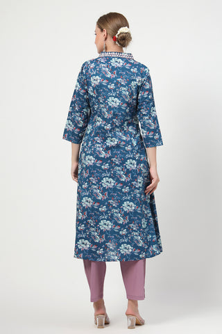 Close-up of the Convenient Feeding detail on the Embroidered Floral Cotton set, highlighting discrete feeding access.