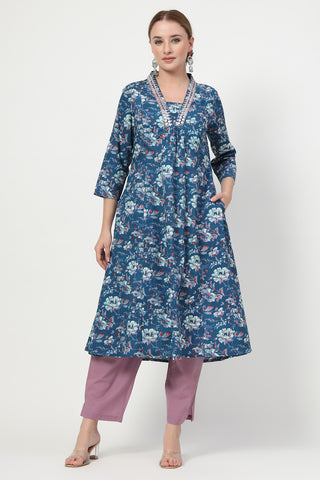 https://houseofzelena.com/collections/maternity-suit-sets/products/embroidered-floral-print-cotton-maternity-nursing-kurta-set-multi