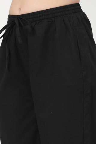 Comfort-focused image of the Embroidered Floral Cotton Cotton Kurta Set, designed for style through pregnancy and postpartum.