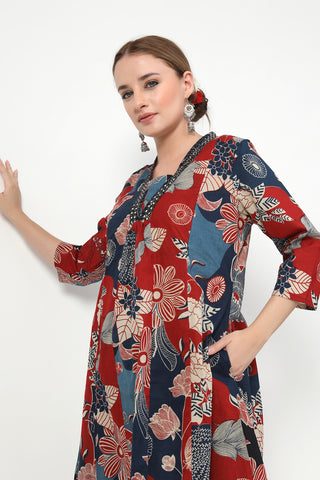 High-quality image of the Cotton texture and finish of the Embroidered Floral Cotton Kurta Set.