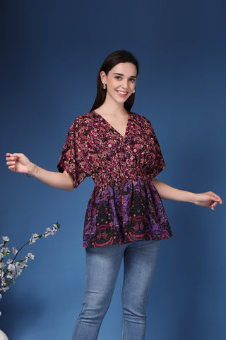 Floral Short Top with Zipless Feeding in multicolor made with soft Polyester fabric.