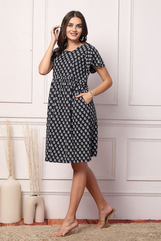 Chic Maternity Zipless Feeding Dress