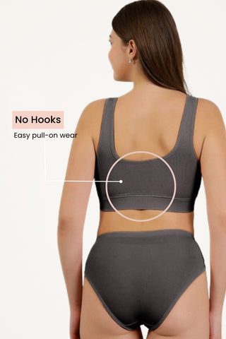 Ash Front-Open Bra detail; closure design is flush, avoiding clothing snagging.