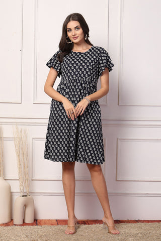 Chic Maternity Zipless Feeding Dress