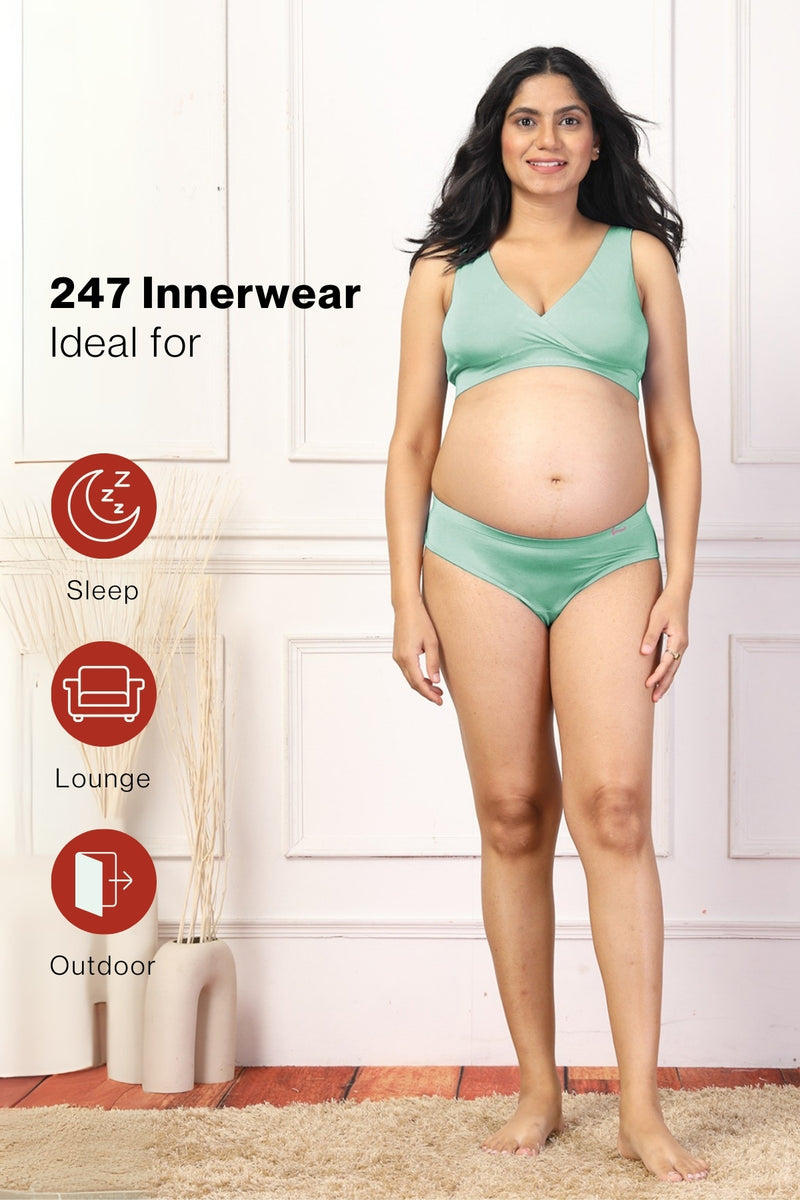 247 Padded Bra, approved by 1000+ Moms for support and fit.