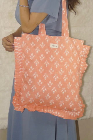 https://houseofzelena.com/collections/new-arrivals/products/handcrafted-100-cotton-carry-bag-with-ruffled-edges-coral