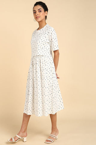 Feeding Printed Dress; zipless design provides instant and simple breastfeeding.
