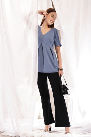 Alternate detail view of Pleated Cotton Maternity Nursing Top - M-Blue in light-blue, highlighting Long Zip.