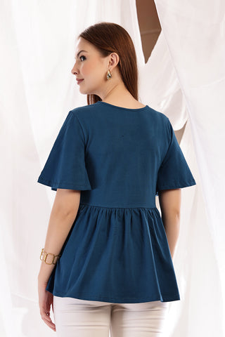 Airforce Feeding Top zipper; vertical access ensures simple and discreet nursing.