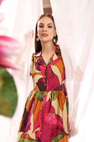 Zipless Feeding Shirtdress; button placket ensures feeding access without zippers.
