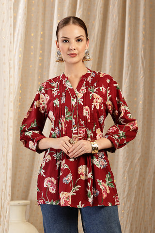 Maroon Pleating; detail allows for a bump accommodating stretch.