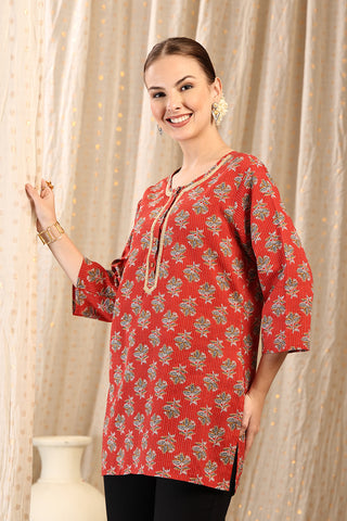 Red Top neckline; neckline shape complements the garment design.