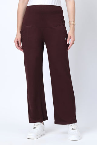 https://houseofzelena.com/collections/postpartum-pants/products/flared-high-waist-maternity-pants-with-pockets-dark-chocolate