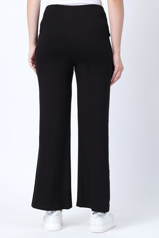 Black Maternity Pants pocket; functional pockets store phone and small essentials securely.