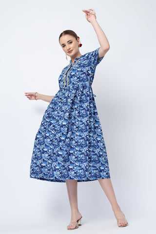 Side Profile of Blue Nursing Dress showing Feeding Zips & Pockets & Fit