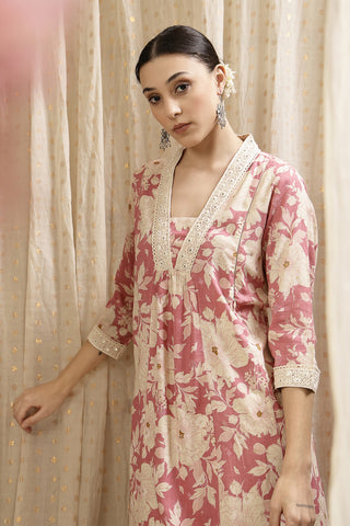 High-quality image of the Rayon texture and finish of the Embroidered Zip Kurta-Pant Kurta Set.