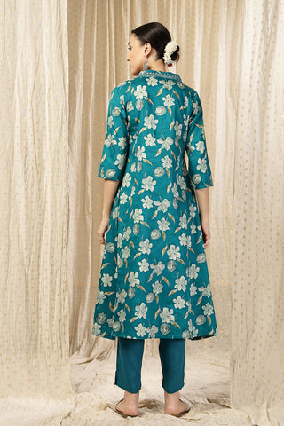 Side profile of the Embroidered Floral Foil Kurta Set, showing the smooth drape of the Rayon fabric.