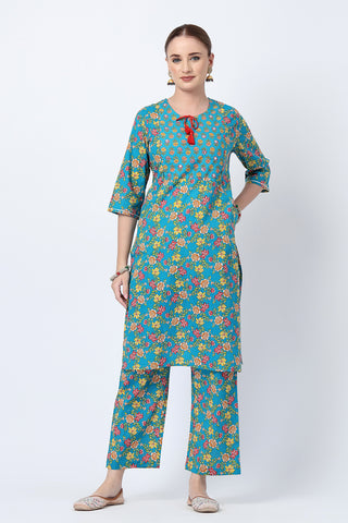 Floral Ed Zip Cotton Kurta Set: Convenient Feeding for easy nursing, featuring a Relaxed Maternity silhouette.