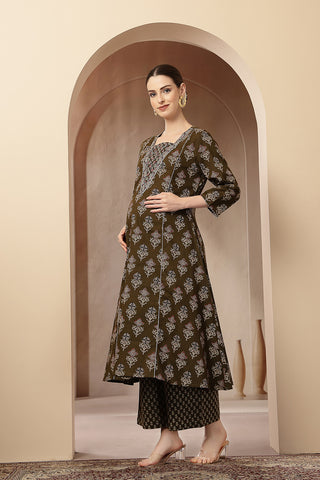 Side profile of the Olive Green 100% Kurta Set, showing the smooth drape of the Cotton fabric.