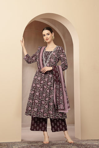 High-quality image of the Cotton texture and finish of the Dark Plum 100% Kurta Set.