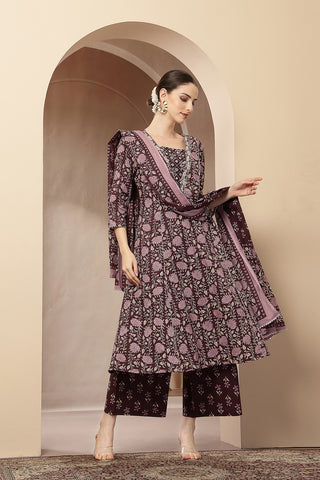 High-quality image of the Cotton texture and finish of the Dark Plum 100% Kurta Set.