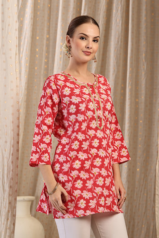 Red Floral Top sleeve; sleeves offer coverage and relaxed fit.