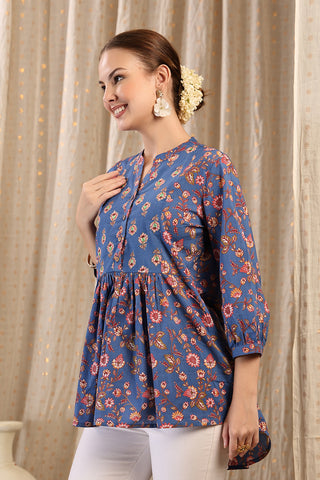 Interior view of Maternity Zipless Feeding Peplum Top - Royal Blue showing Zipless.