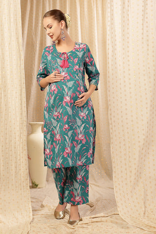 Side profile of the Floral Zip Cotton Kurta Set, showing the smooth drape of the Cotton fabric.
