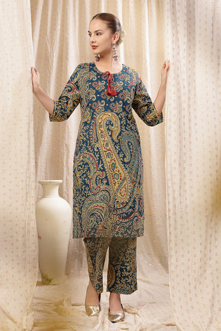 High-quality image of the Cotton texture and finish of the Floral Zip Cotton Kurta Set.