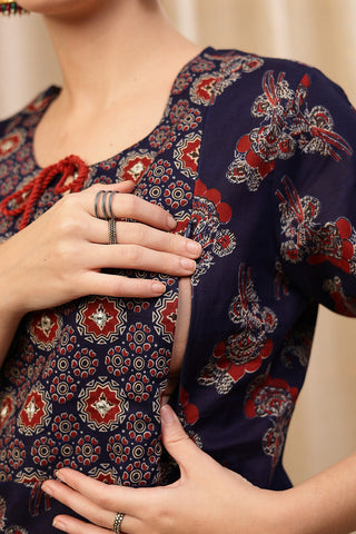 Full-length shot of model wearing the Floral Zip Cotton Kurta Set. Emphasizes the comfortable Relaxed Maternity.