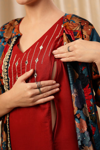 Side Profile of Deep Red Nursing Dress showing Feeding Zips & Pockets & Fit