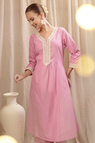 High-quality image of the Cotton texture and finish of the Cotton Kurta Pant Set.