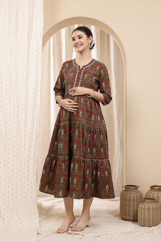 Side profile of the Ethnic Cotton Tiered Kurti for Feeding Kurti, demonstrating the comfortable A-line fit for pregna...